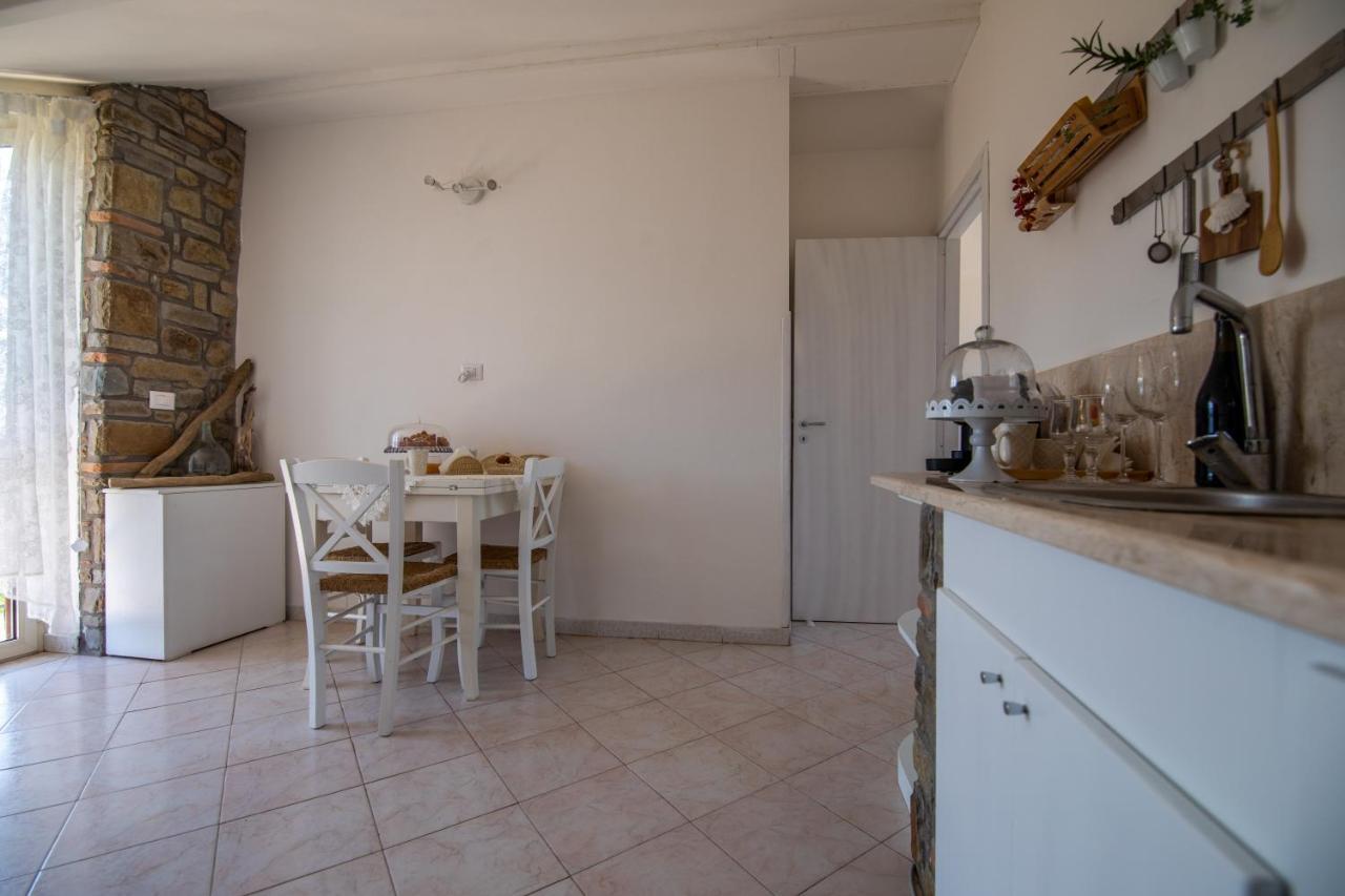 Madonna Della Scala Bed & Breakfast Castellabate Exterior photo